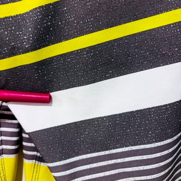 BAD BONES – Green & grey striped board shorts | Summer beach | Size 30 * - Picture 7 of 7